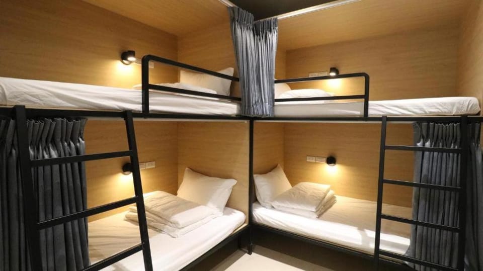 Bright Starry Hostel -Vacation in Donggang Bed and Breakfast in Kaohsiung