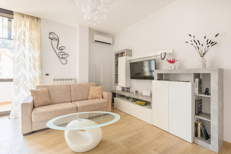 TV and multimedia, Living room, air conditioner