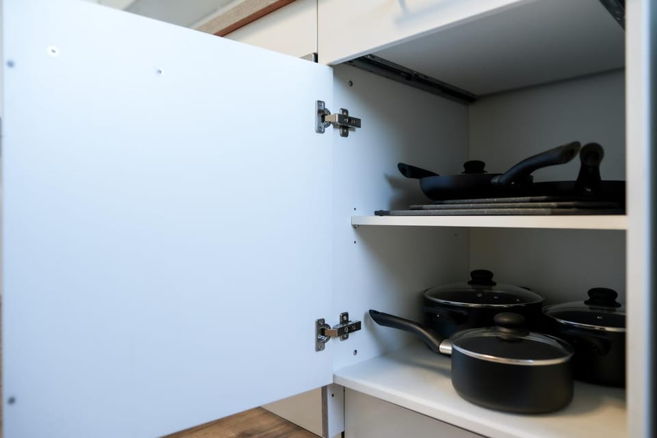 Kitchen or kitchenette, kitchen