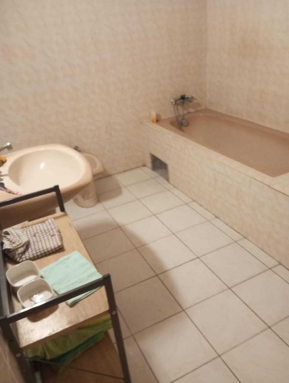 Bathroom, kitchen