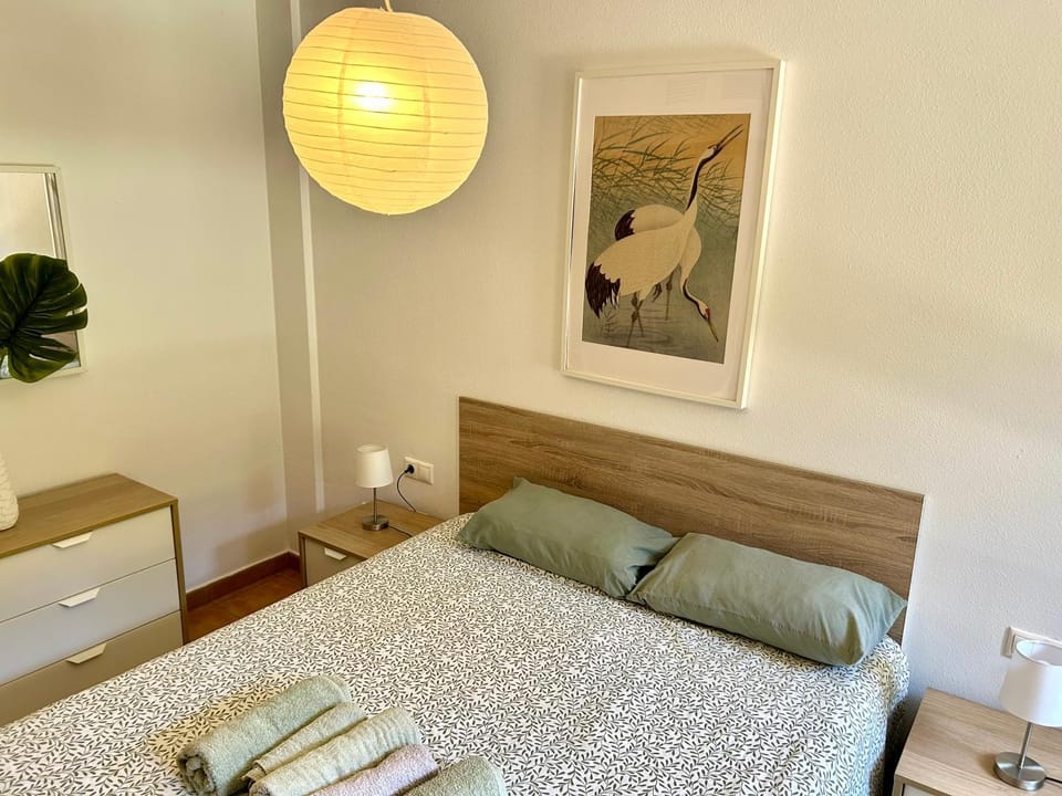 Bed, Bedroom