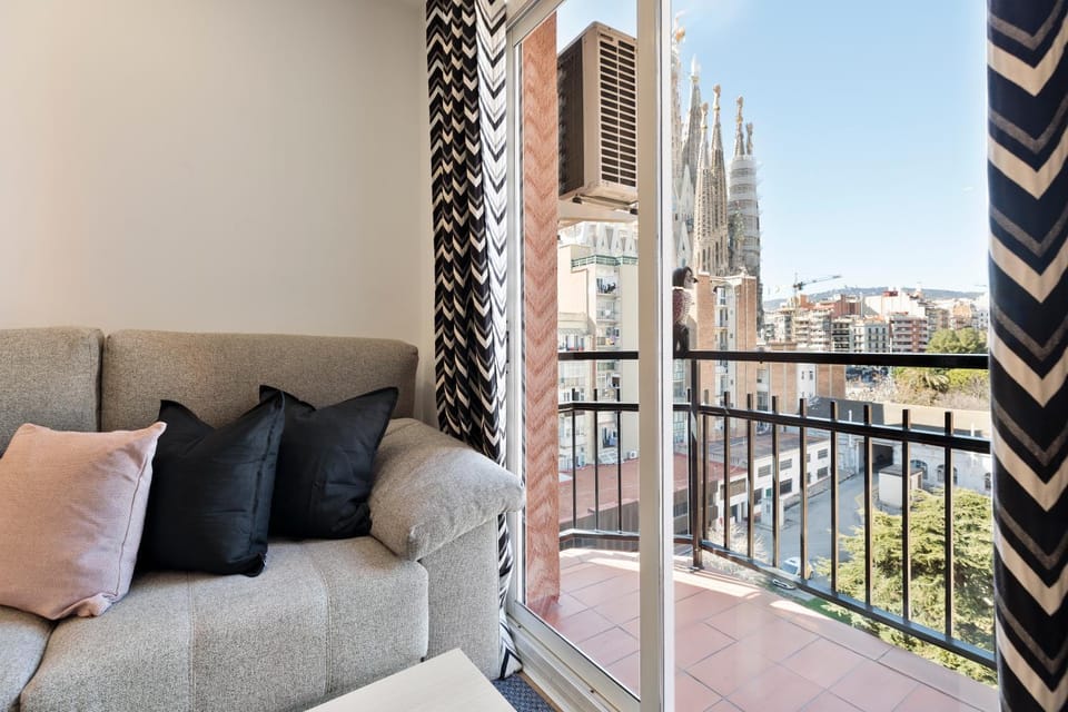View (from property/room), Balcony/Terrace, Balcony/Terrace, Living room