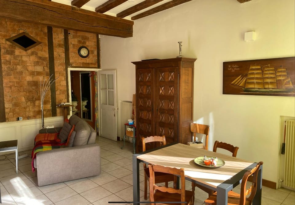 Maison de l horloge House in Bourgogne-Franche-Comté