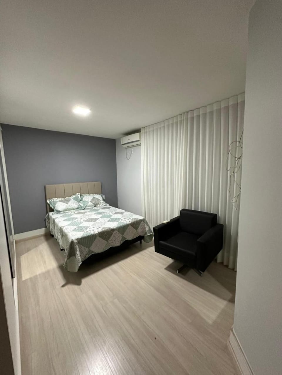 Sobrado com piscina no jardim america House in Goiania