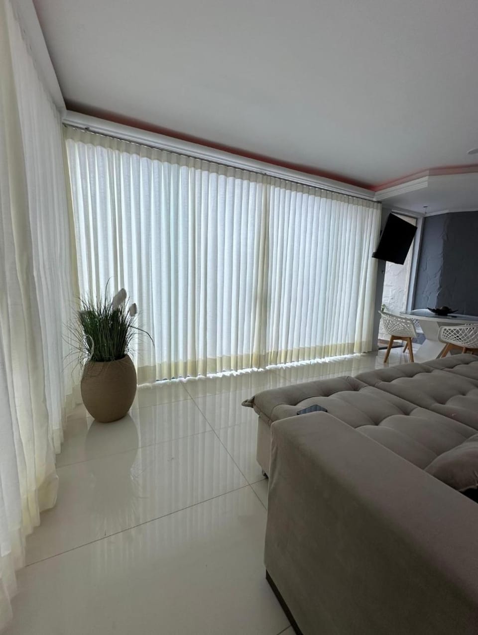 Sobrado com piscina no jardim america House in Goiania