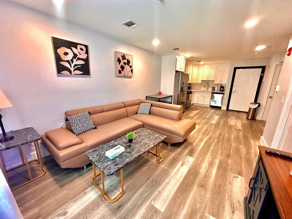 The Chic Suite - 1BR with Luxe Amenities Apartment in Paterson
