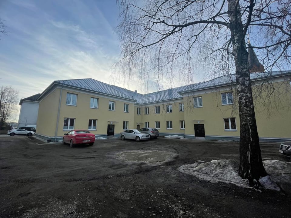 Property building, Day, Winter