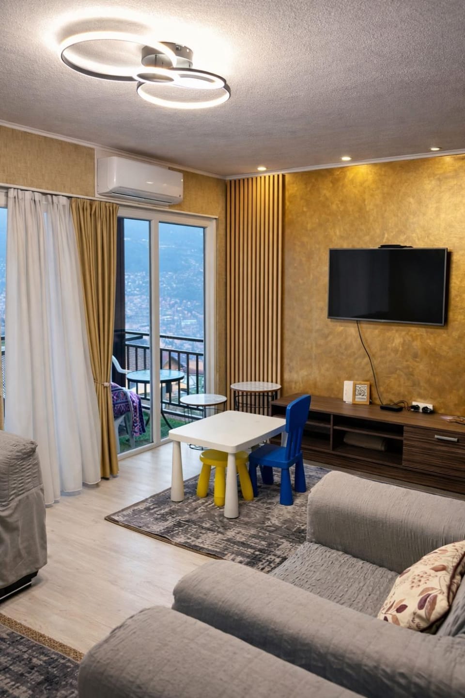 SKY Apartment Sarajevo Luxury View Free Parking Apartment in Sarajevo