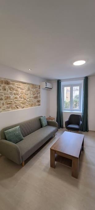 skalinada apartment kampielo Apartment in Corfu