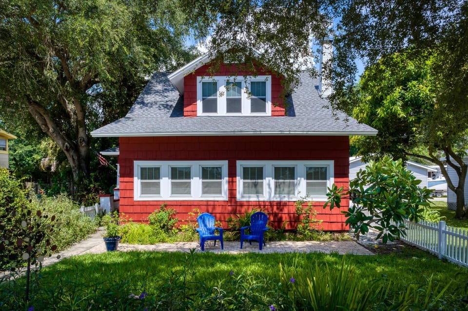Ville Villekulla! Private pool home near Historic Palmetto! House in Palmetto