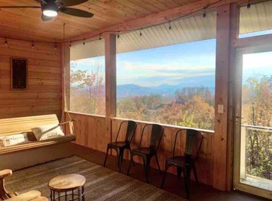 Patio, Day, Natural landscape, View (from property/room), Balcony/Terrace, Living room, Seating area, Mountain view, fireplace