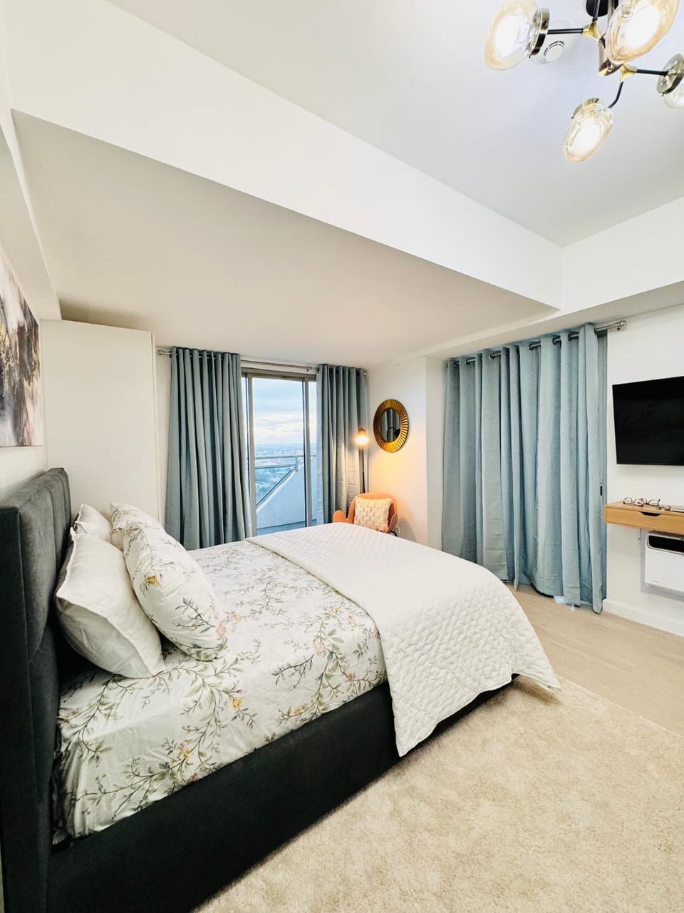 LuxeBali Azure @ Azure North Apartment hotel in Calabarzon