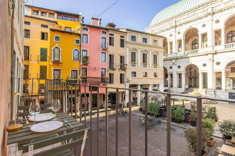 Balcony/Terrace, City view, Landmark view