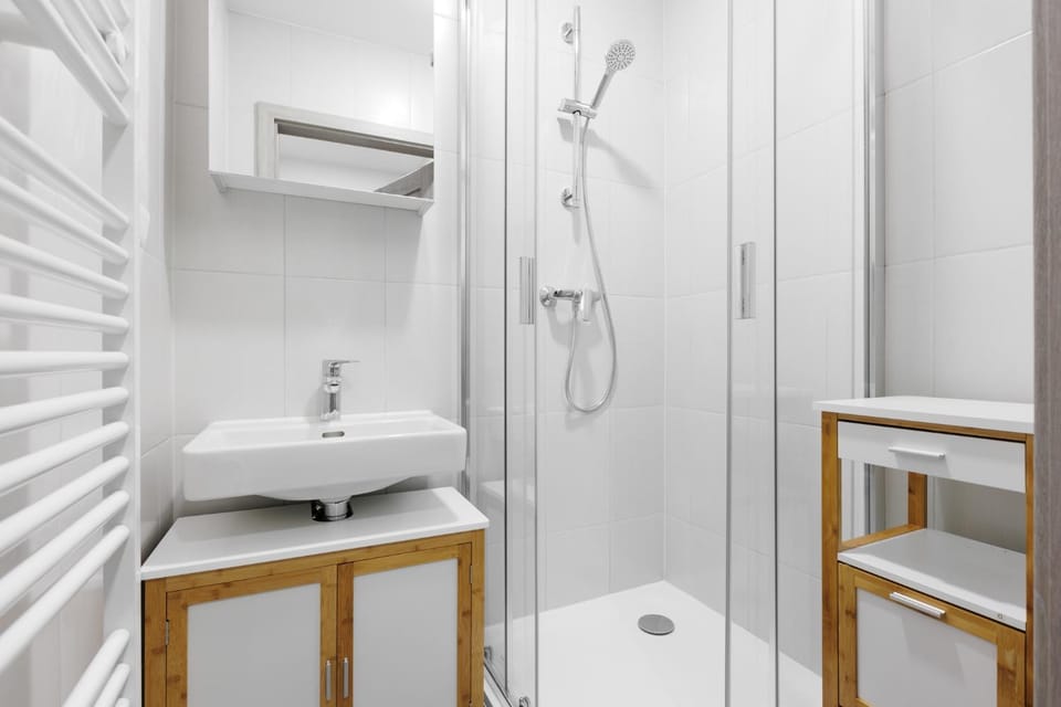 2 bedrooms apartment near the metro Apartment in Prague