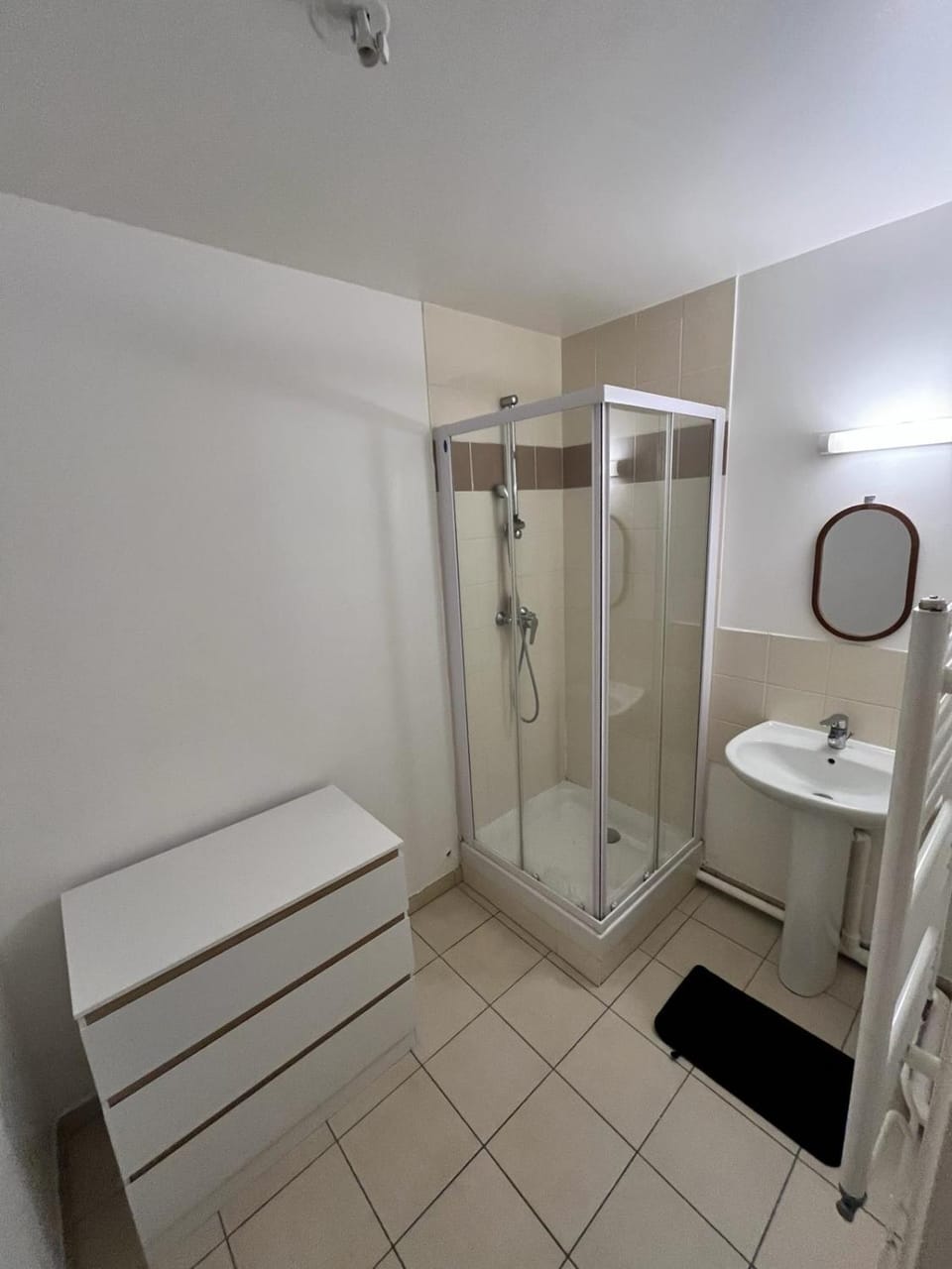 Belle Appartement proche gare Apartment in Massy