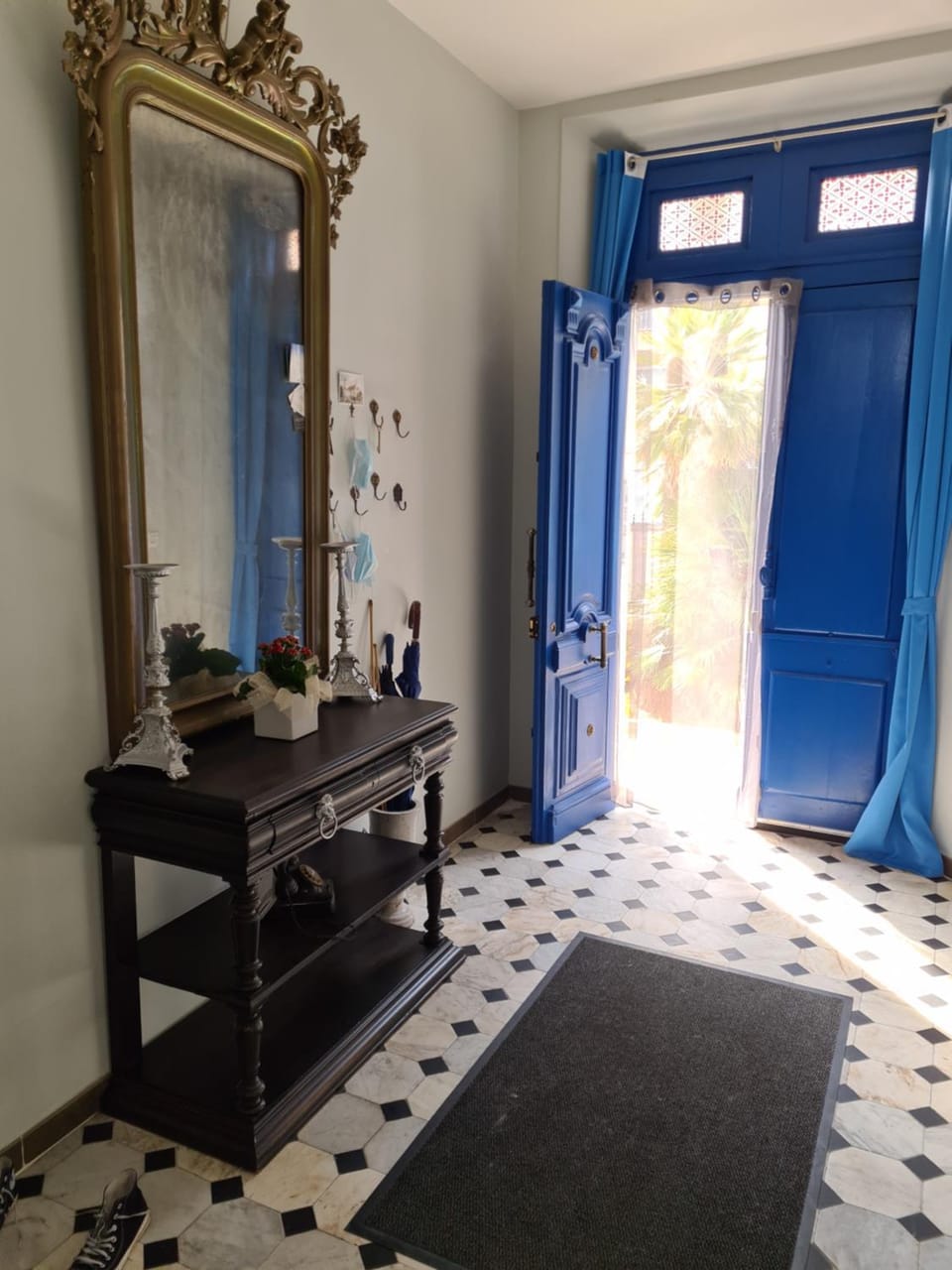 LA MASCOTTE Apartment in Antibes