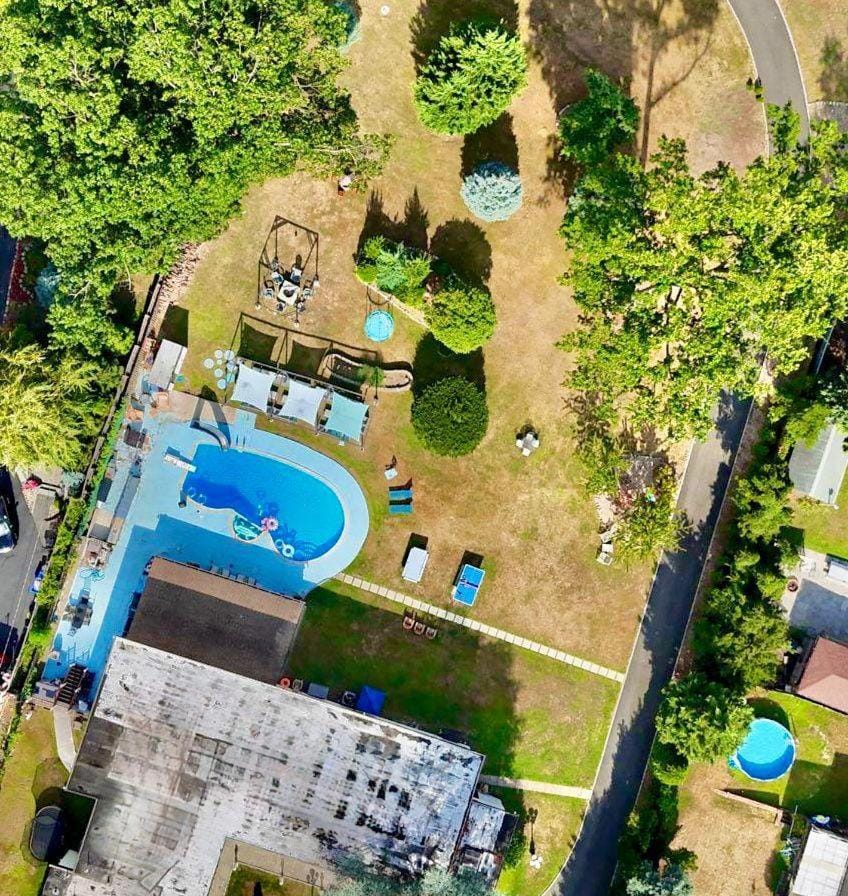 Ultimate Luxury Villa - Pool, Sauna, Hot Tub & More Villa in Paterson