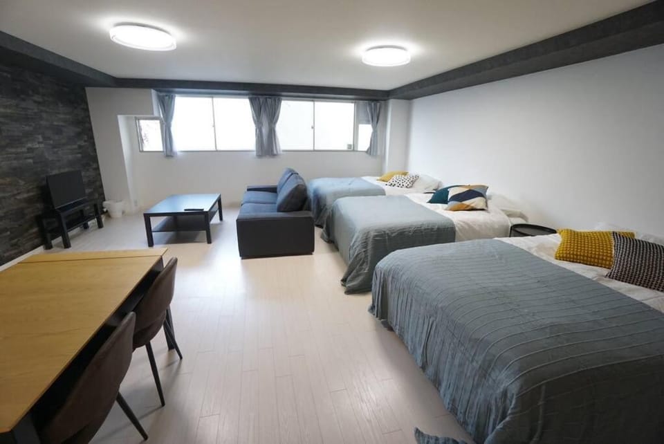 Apartment House Mebius Namba Residence 301 Apartment in Osaka