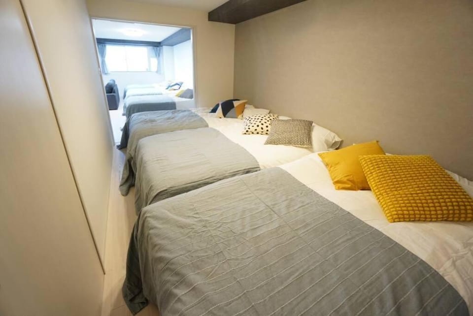 Apartment House Mebius Namba Residence 301 Apartment in Osaka
