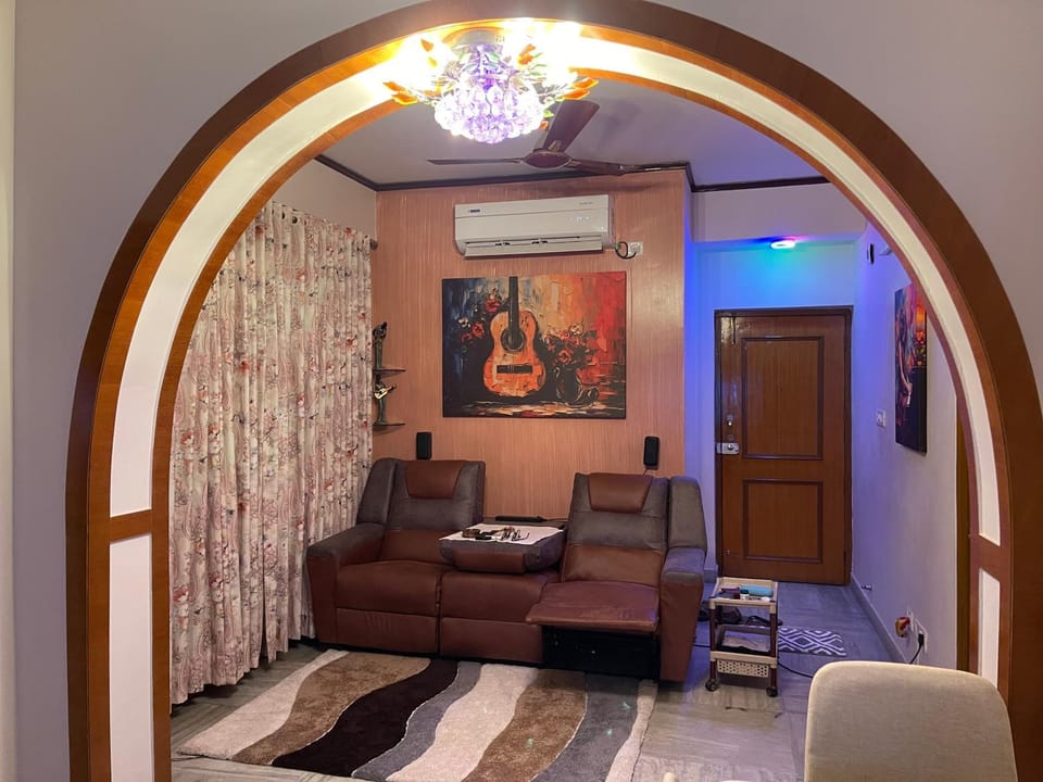 South-East-West Facing 3 BHK Lakeview Flat Howrah West Bengal Apartment in Kolkata