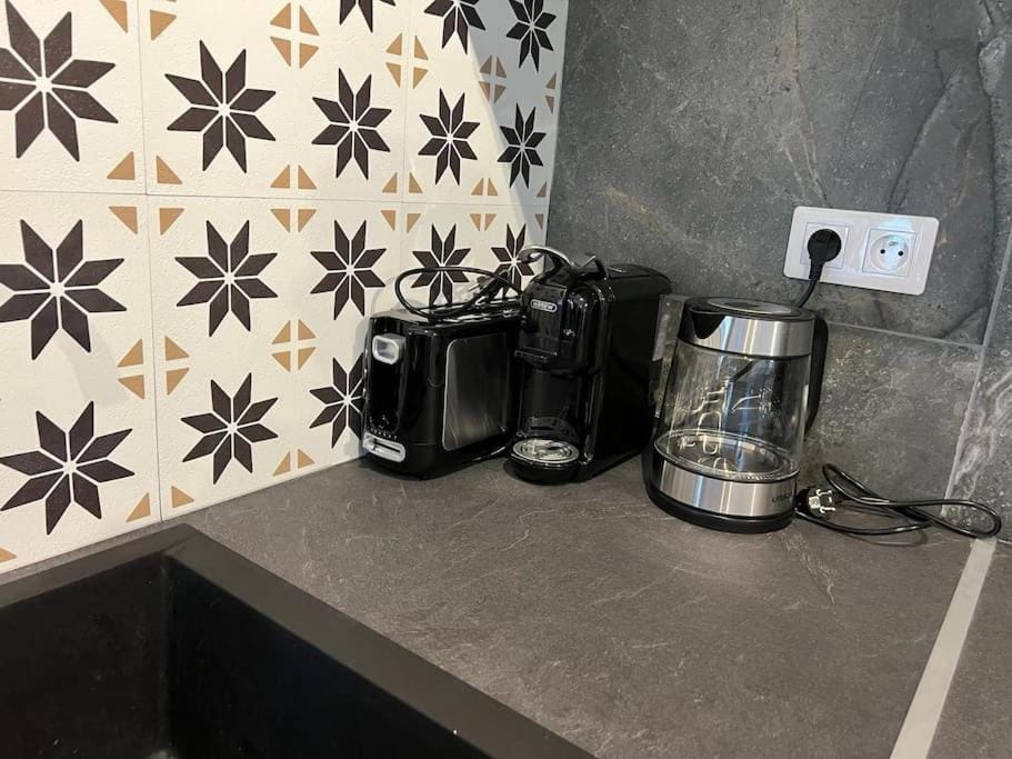 Hôpital Bicêtre - Metro 14 et 7 - Free Parking - Ascenseur - Flex Check in - Check out Apartment in Île-de-France