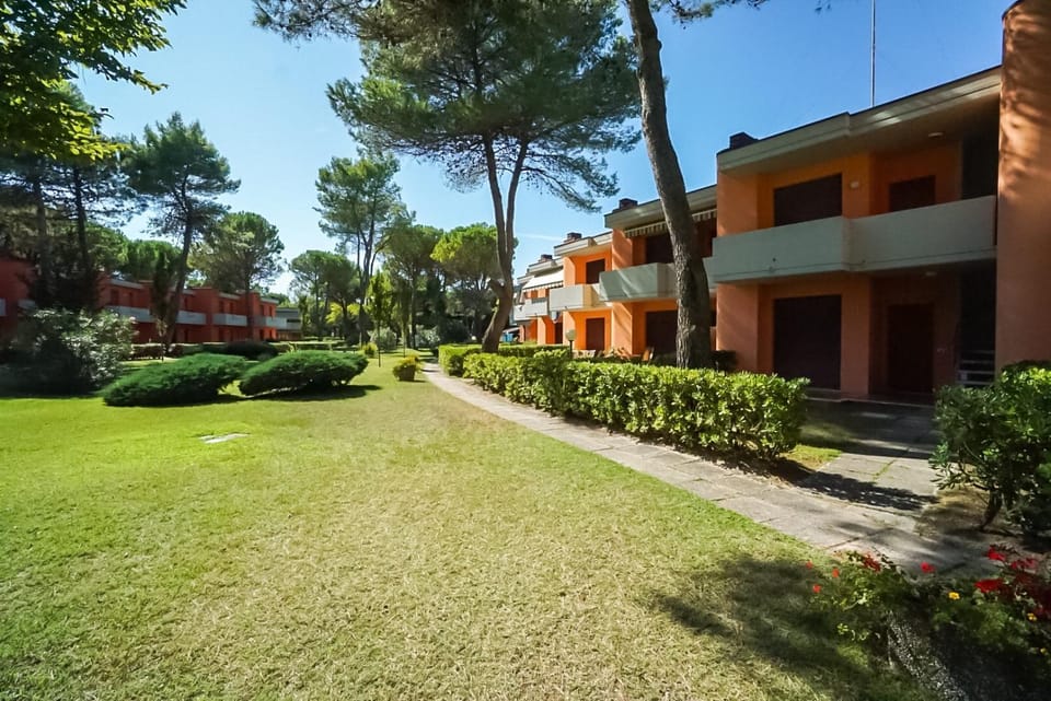 Property building, Billiard, Garden, Garden view
