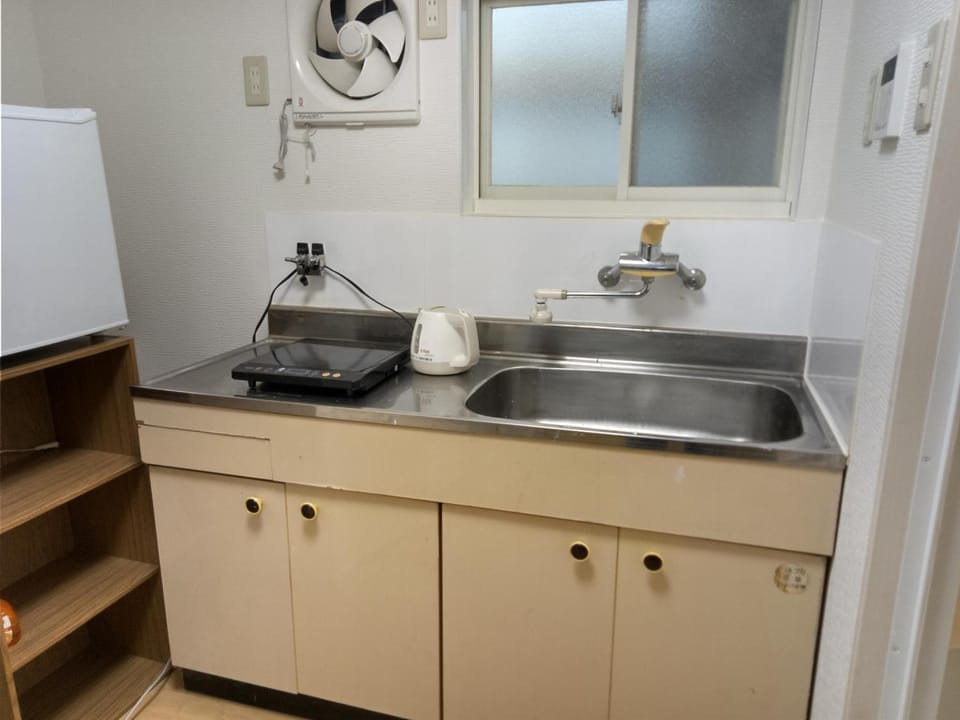アサカヤマ　ゲストハウス Apartment in Osaka