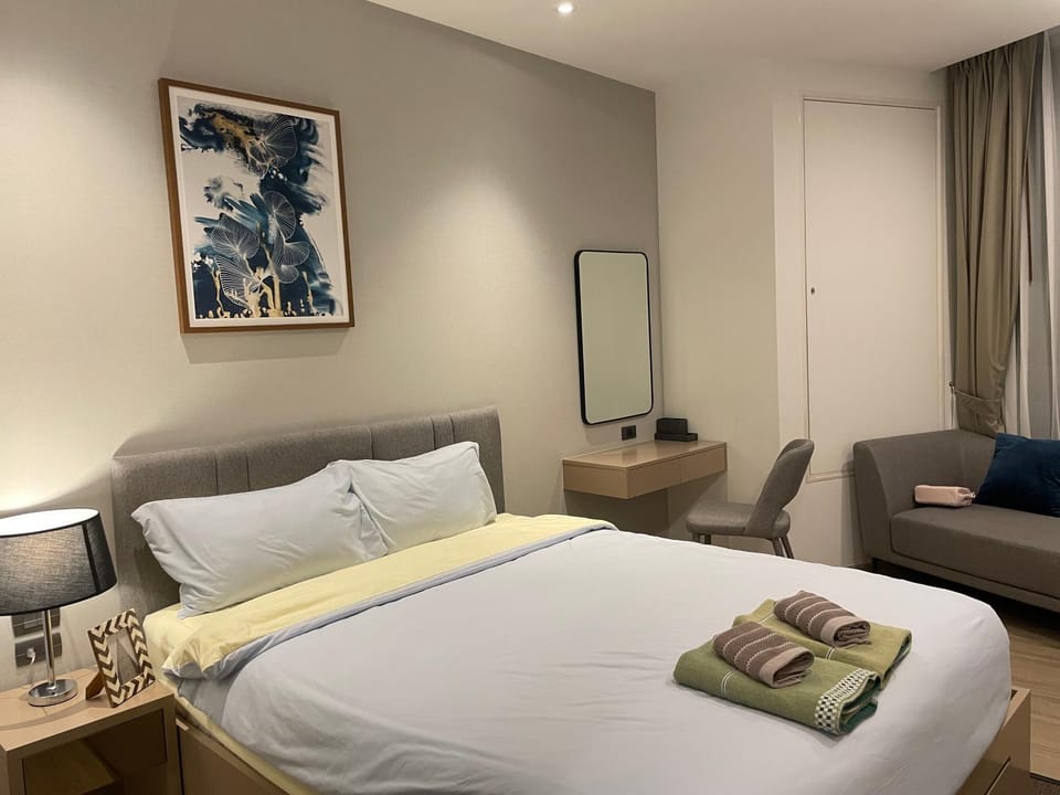 EDGE Central Pattaya Super Condo Apartment in Pattaya City