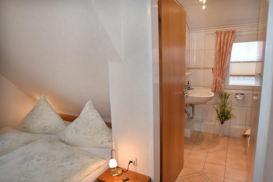 Toilet, Bed, Bathroom, Photo of the whole room, Bedroom