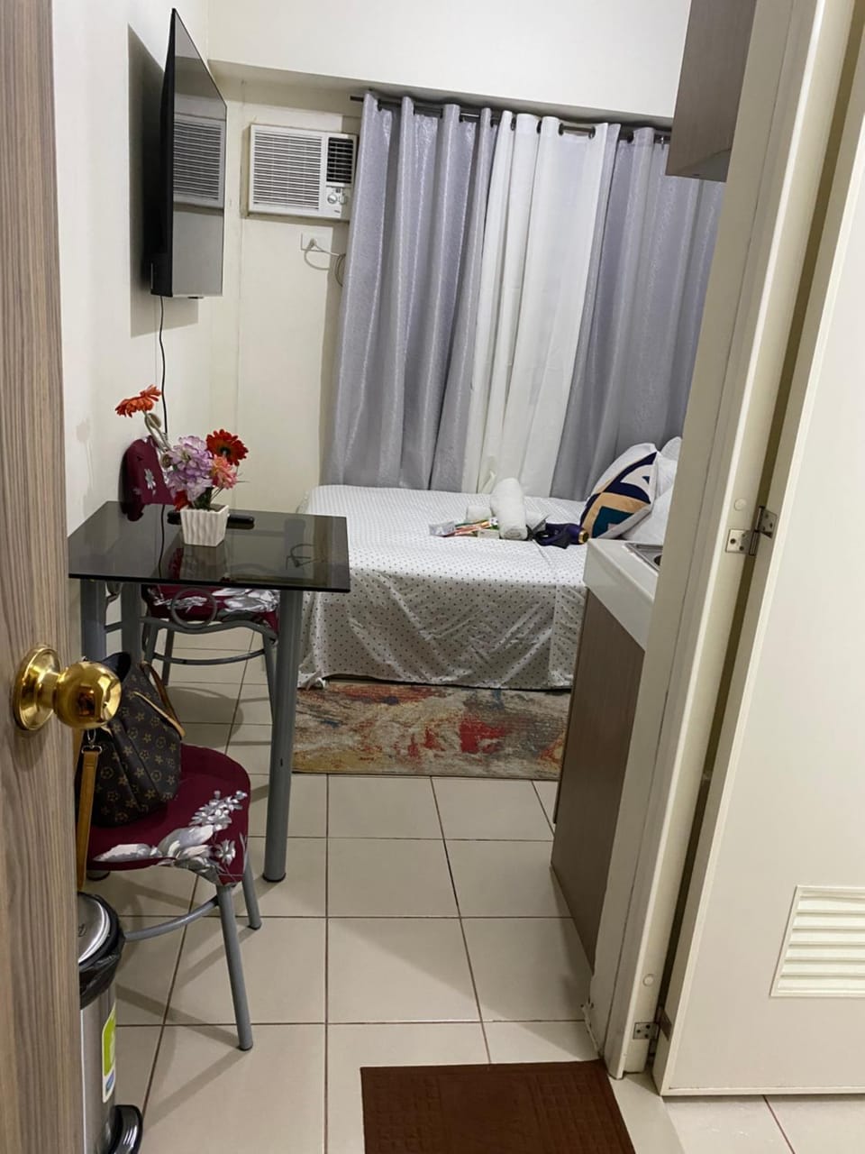 Pierrecondotel Apartment in Mandaluyong