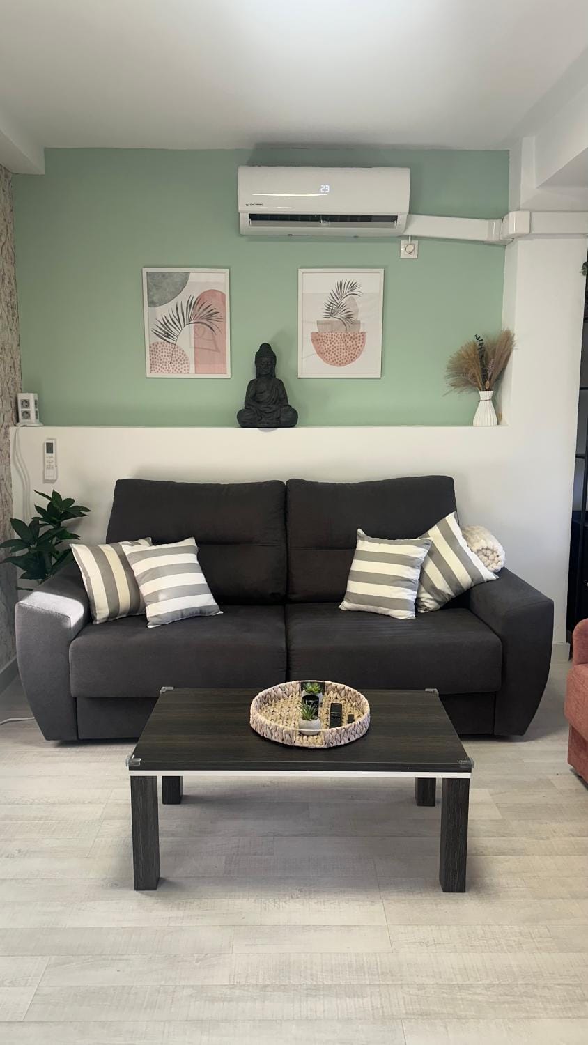 Living room, air conditioner