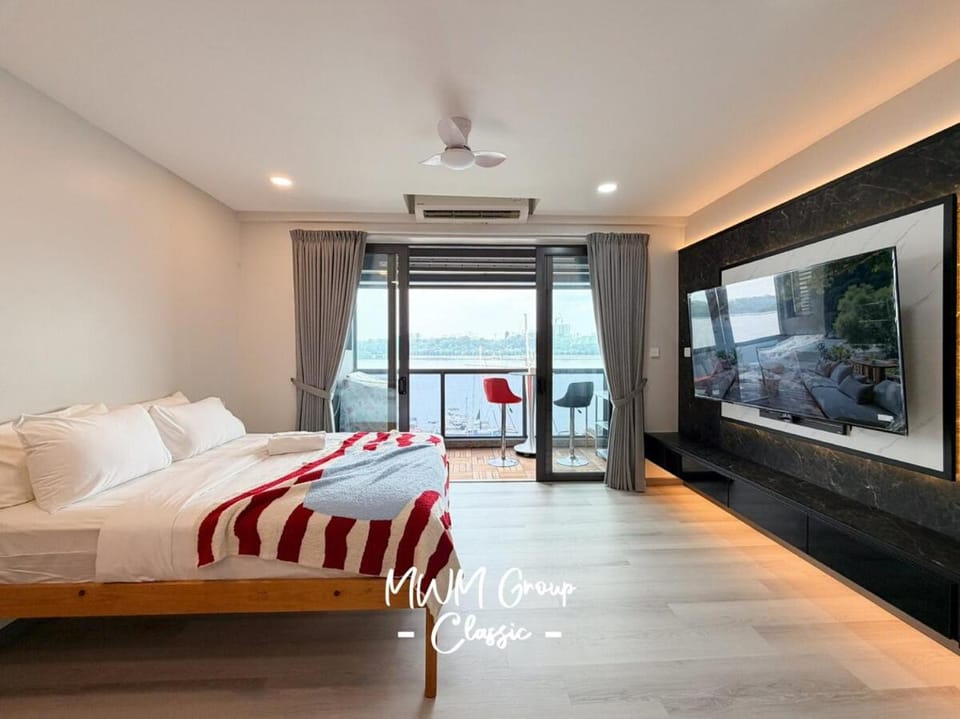 Bed, TV and multimedia, Photo of the whole room, Seating area