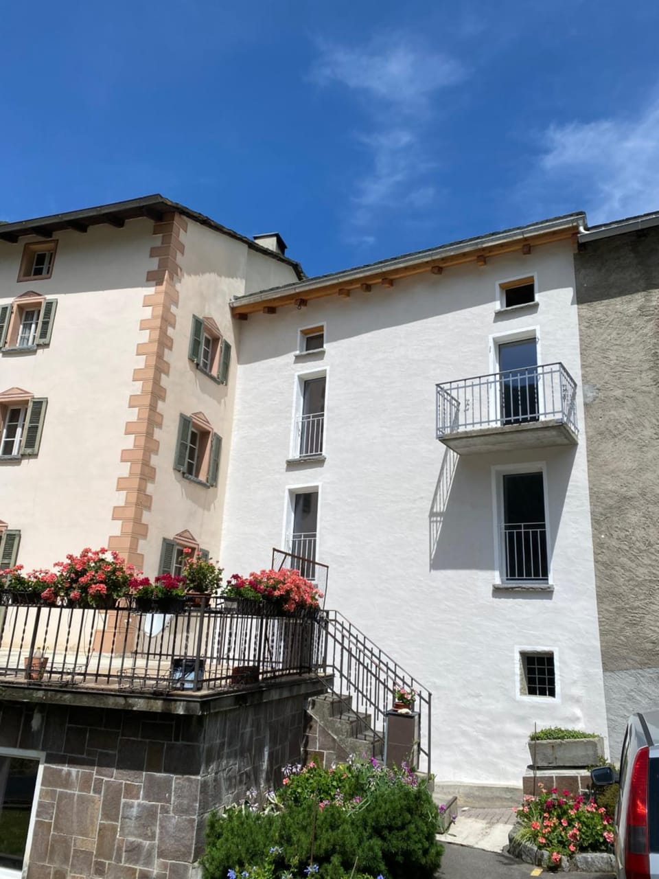 Property building, Balcony/Terrace
