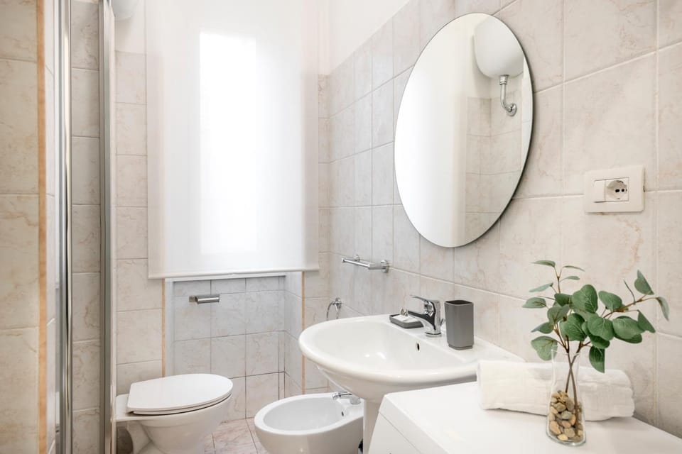 White Flat San Lorenzo Apartment in Rome