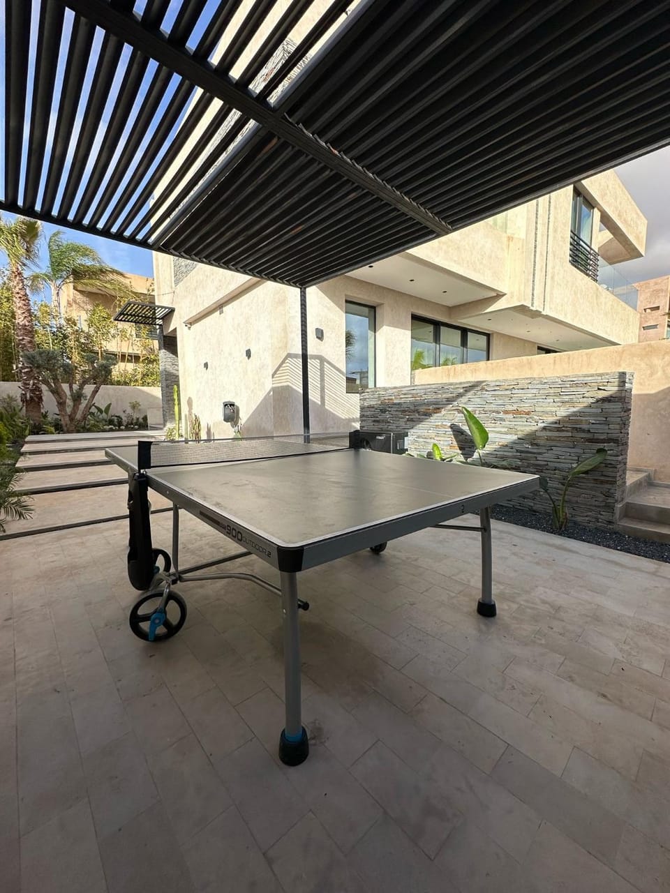 Table tennis