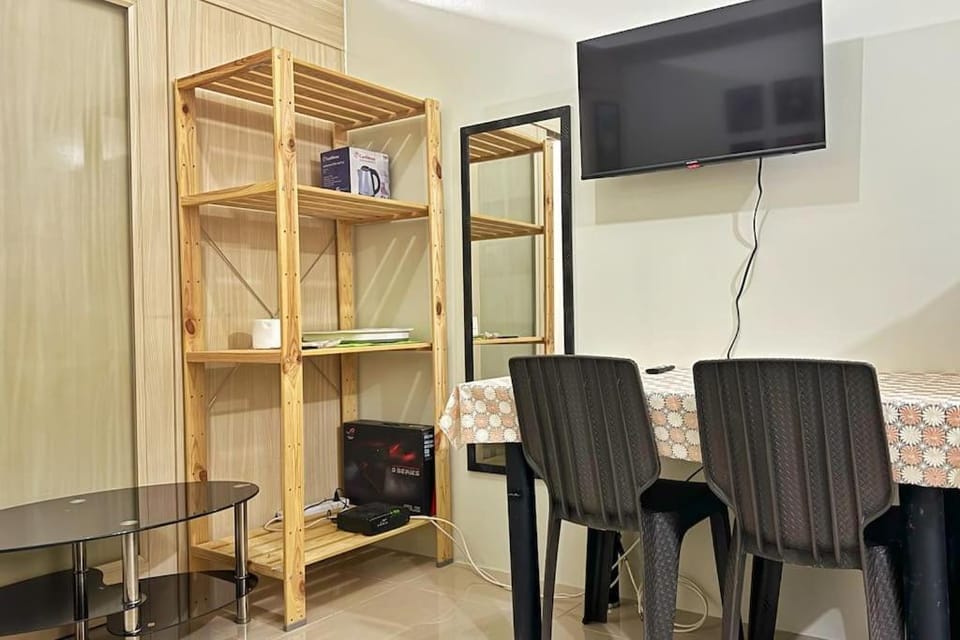 TV and multimedia, Dining area, Evening entertainment, hair dresser
