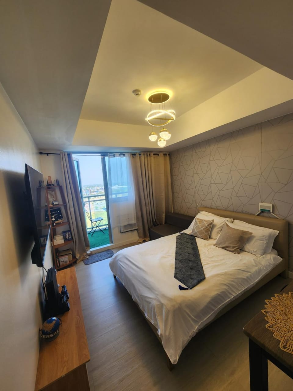 All His Place Staycation - Azure North Residences Apartment hotel in Calabarzon