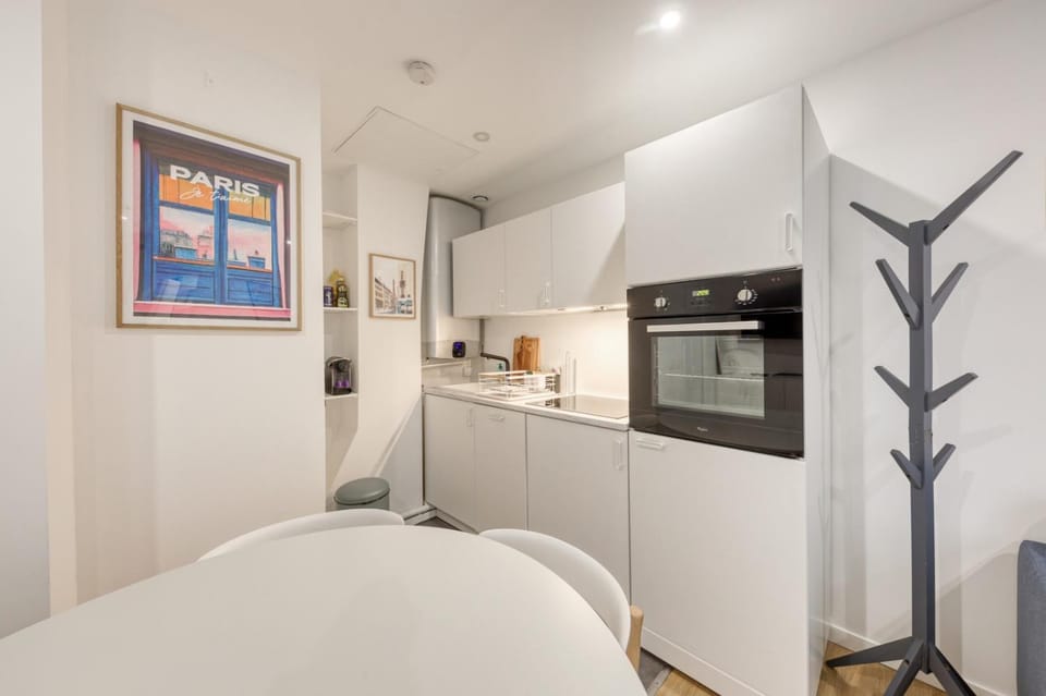Kitchen or kitchenette, minibar, oven, pet friendly, stove