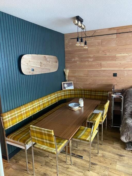 Appartement chalet 4-6 personnes au pied des pistes Apartment in Aragon