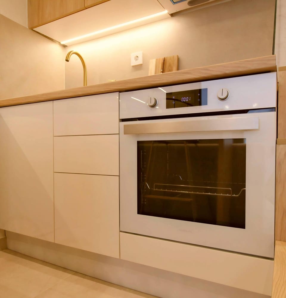 Kitchen or kitchenette, pet friendly