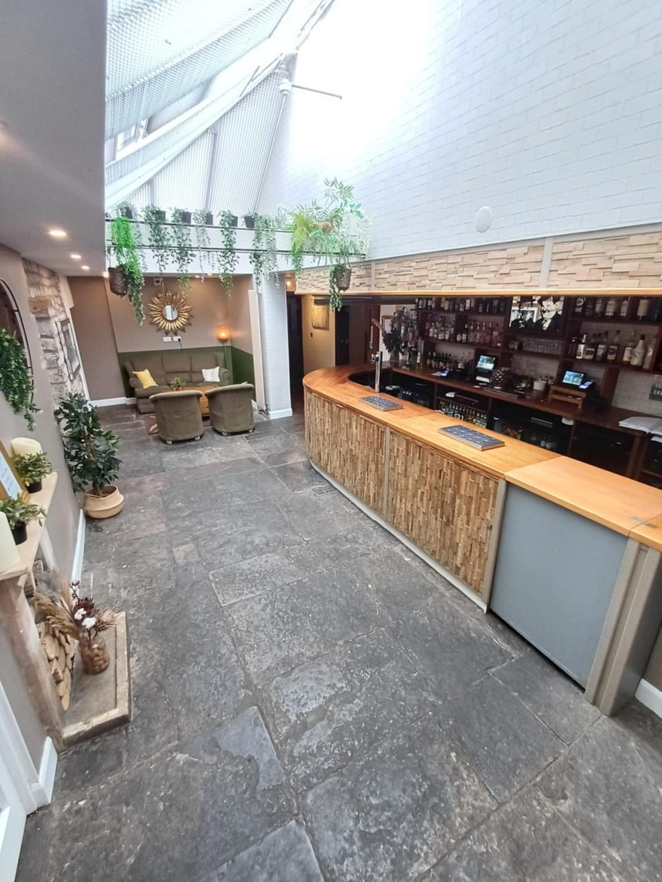 Property building, Lounge or bar