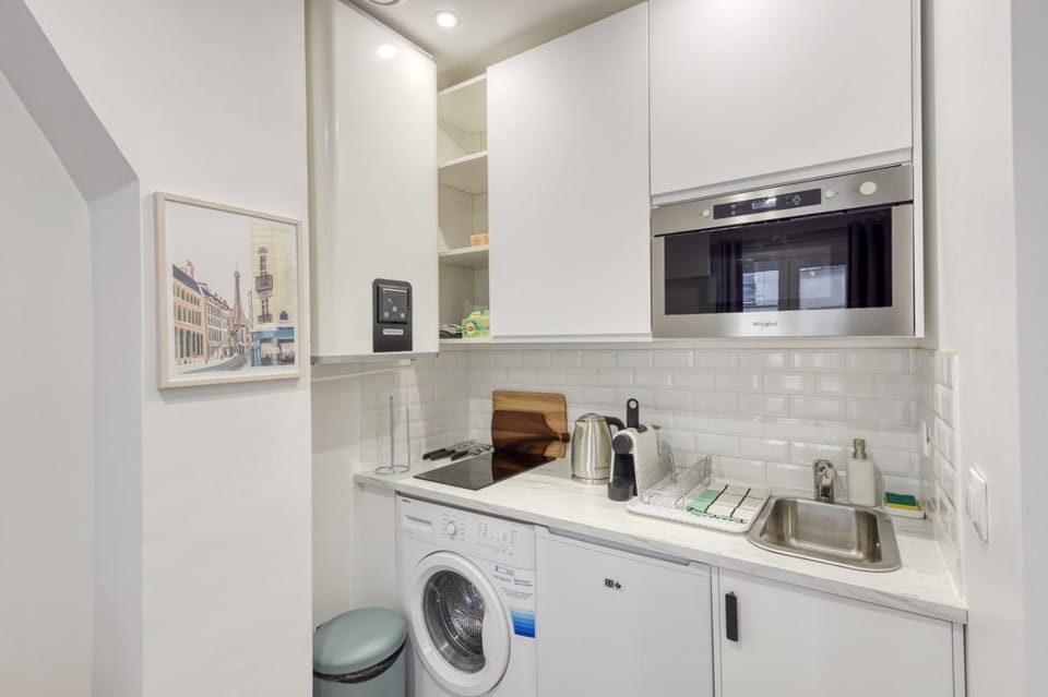 Coffee/tea facilities, Kitchen or kitchenette, minibar, pet friendly, stove, washing machine