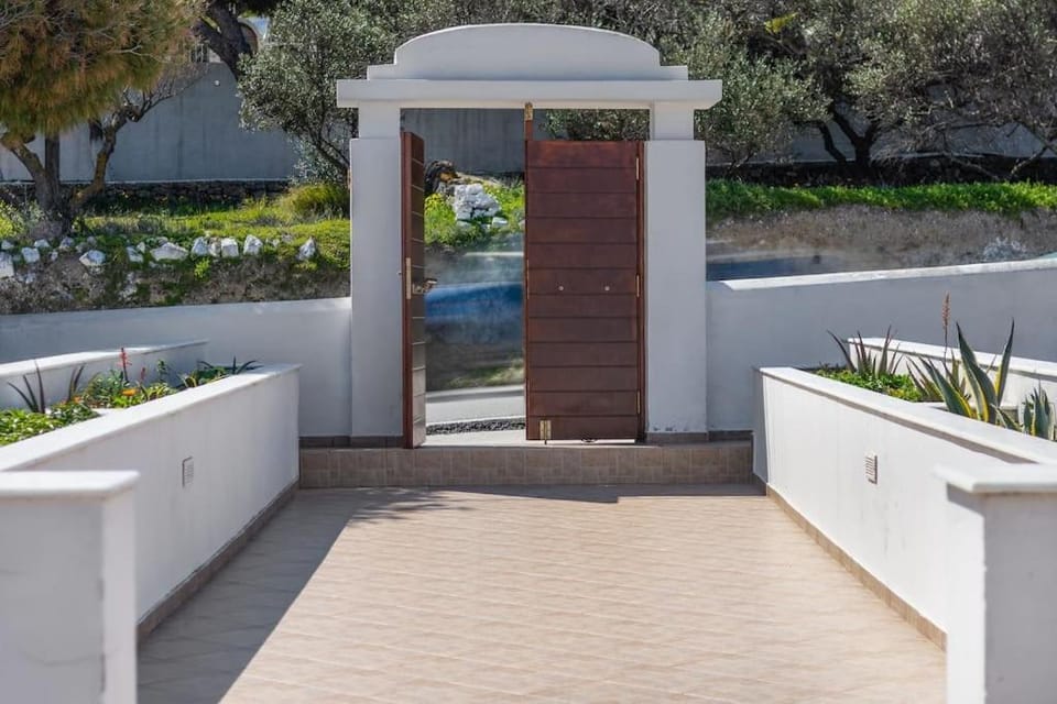 Garden, Garden view