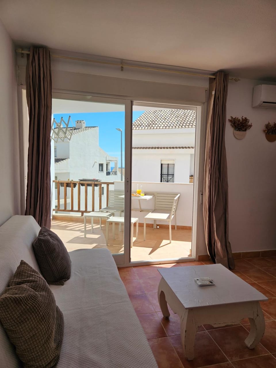 View (from property/room), Balcony/Terrace, Living room, Photo of the whole room