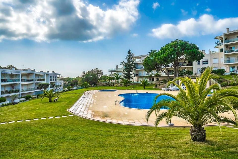 Garden view, Pool view, Swimming pool