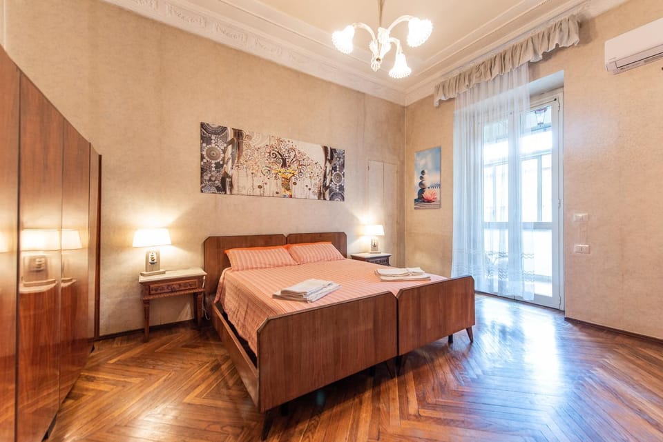 Bed, Photo of the whole room, Bedroom, towels, wardrobe, air conditioner