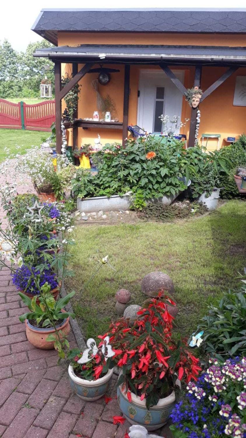 Bungalow Schinderling GM 69816 House in Mecklenburg-Vorpommern, Germany