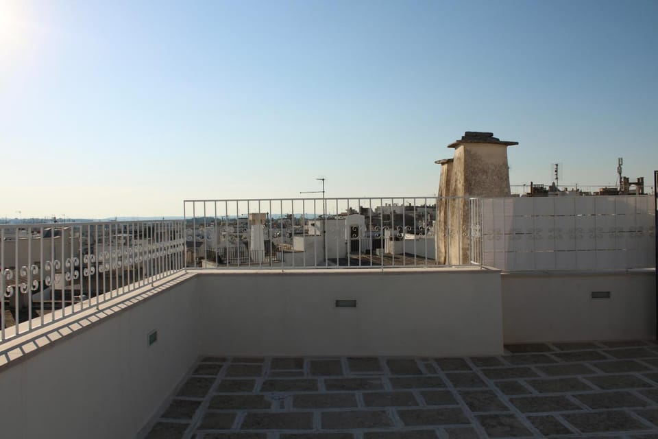 View (from property/room), Balcony/Terrace