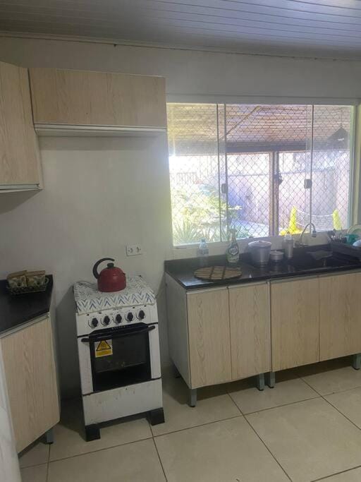 Casa com piscina a 500 metros da praia Apartment in Pontal do Paraná