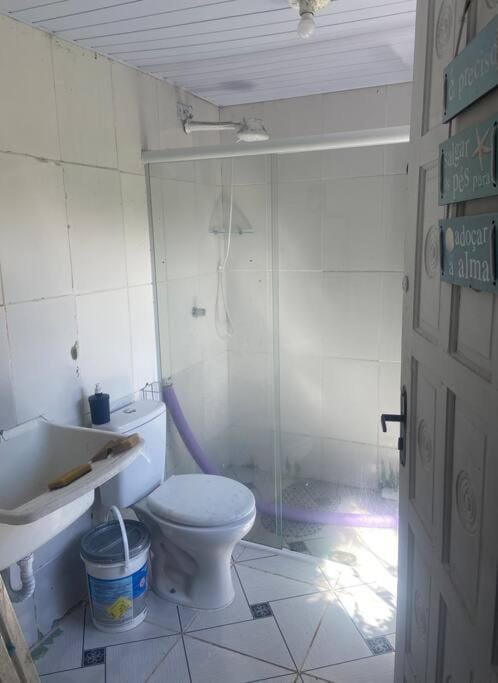 Casa com piscina a 500 metros da praia Apartment in Pontal do Paraná